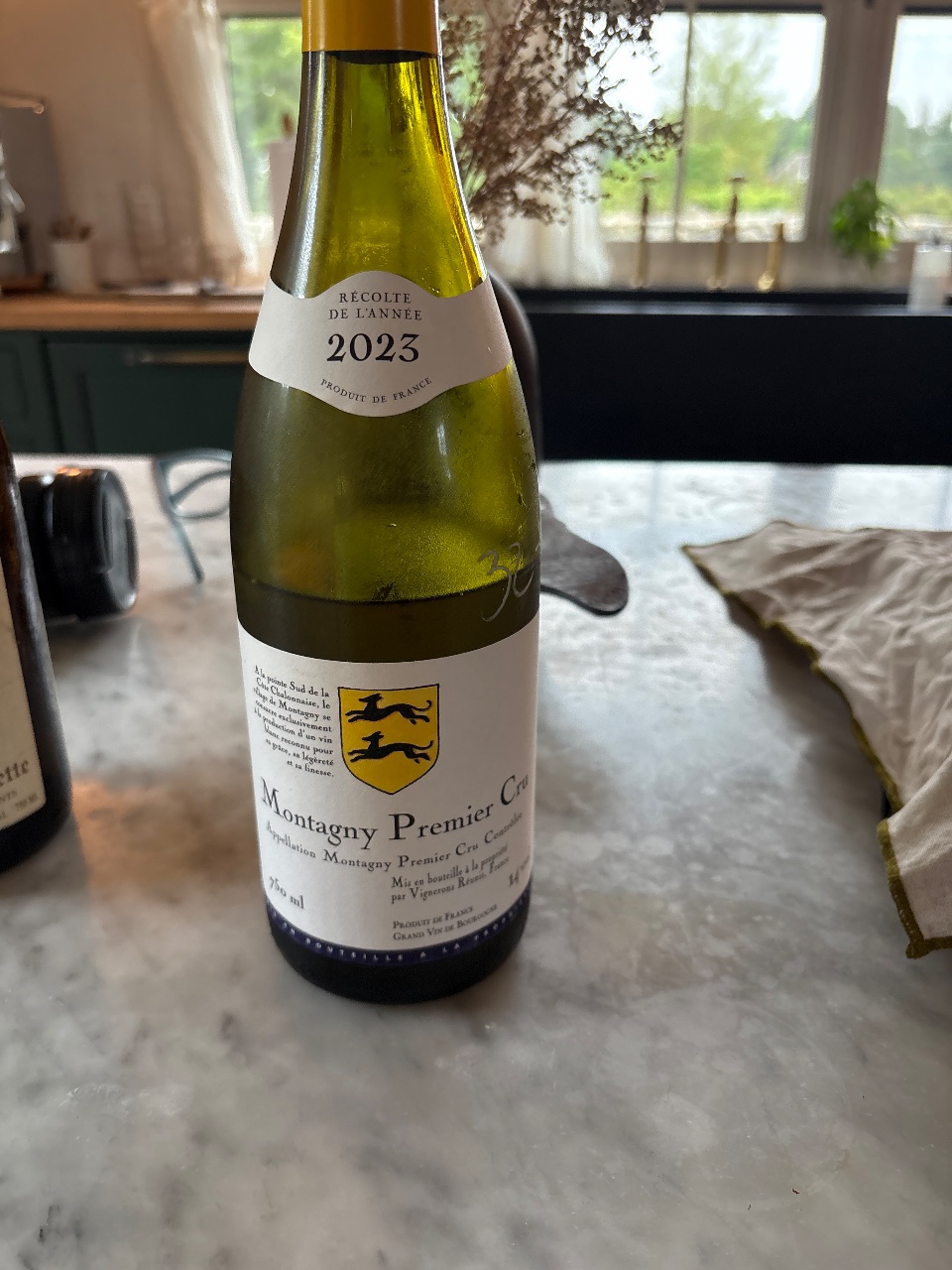 Vignerons Réunis Montagny Premier Cru bottle