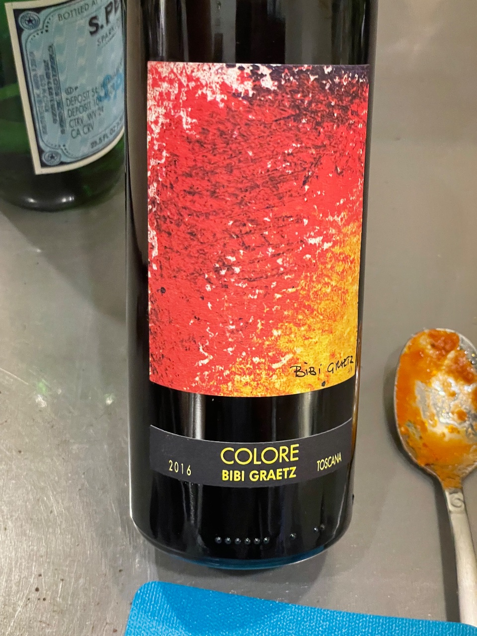 Bibi Graetz Colore bottle