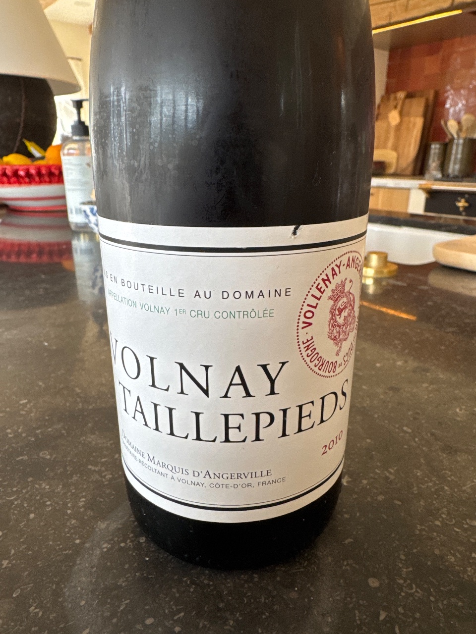 Domaine Marquis d'Angerville Volnay Taillepieds 1er Cru bottle label