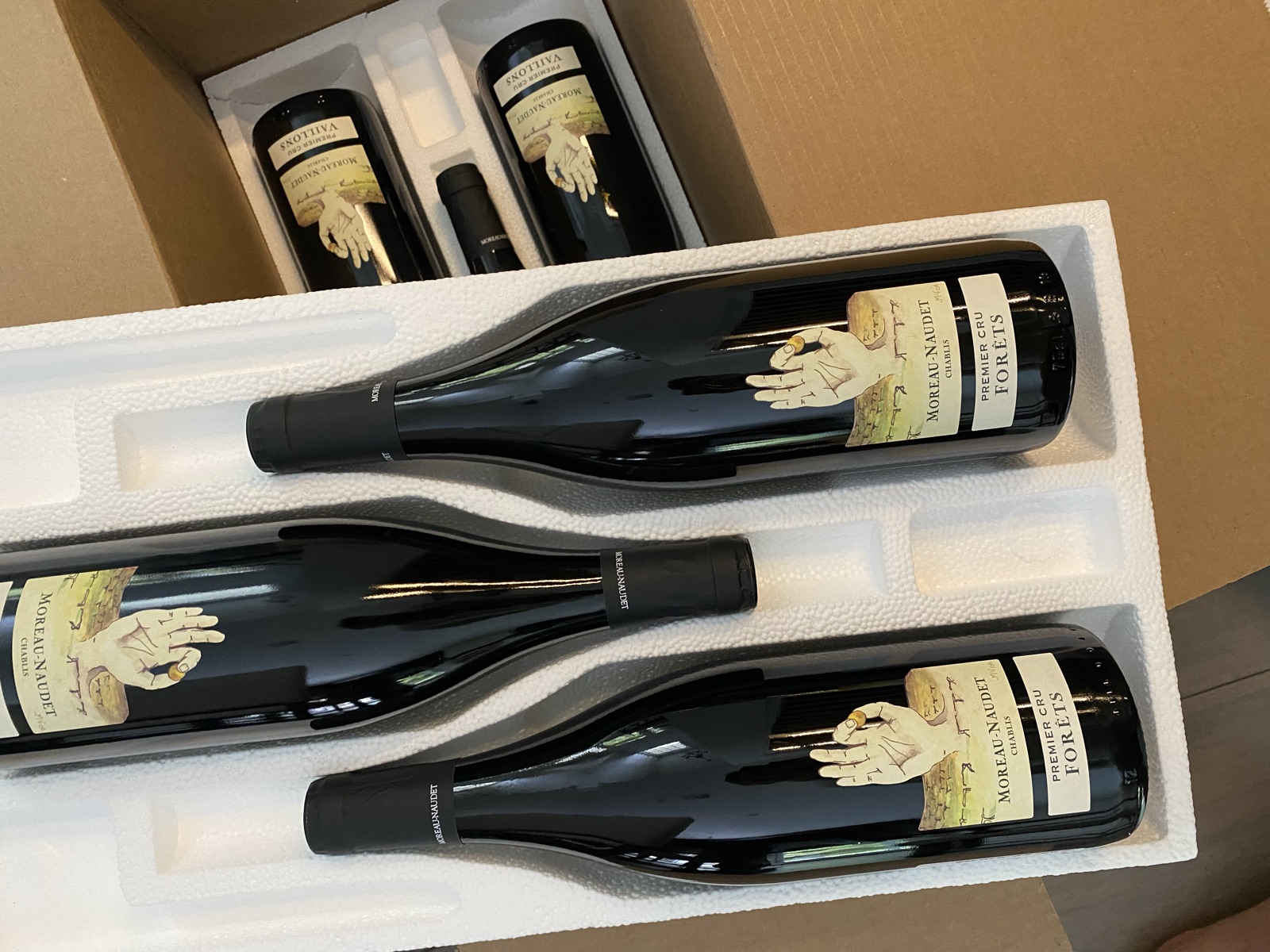 Moreau-Naudet Chablis Premier Cru Forêts bottle label