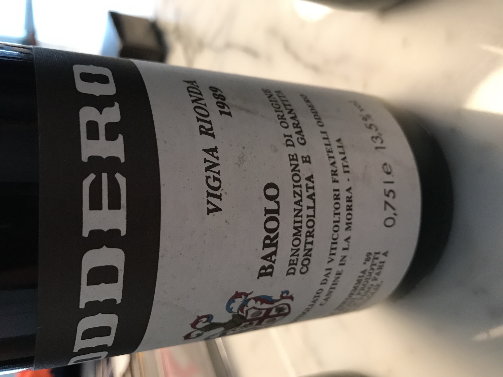 Fratelli Oddero Barolo Vigna Rionda bottle label