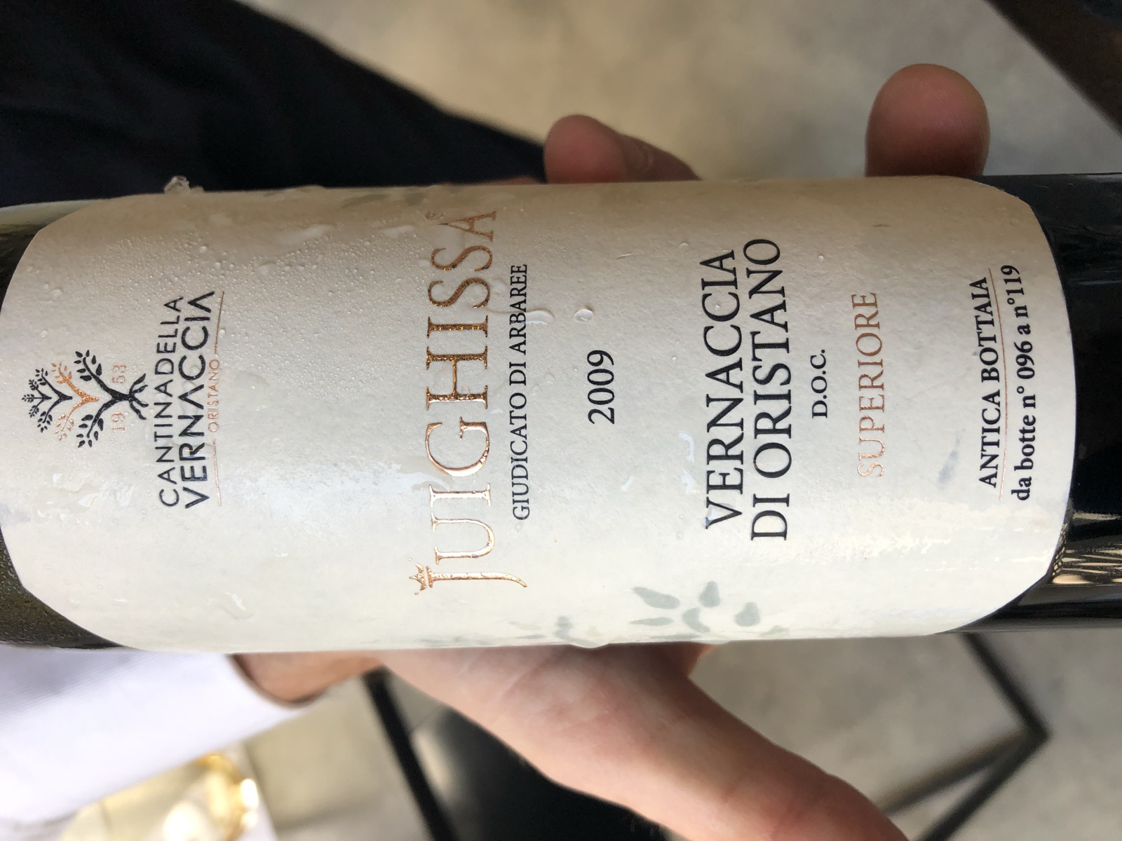 Cantina della Vernaccia Juighissa Vernaccia di Oristano Superiore bottle
